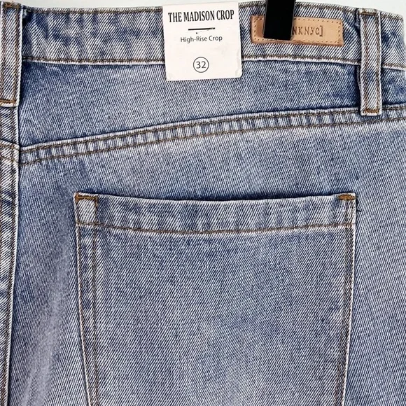 NWT BlankNYC The Madison High Rise Cropped Jeans in Perfect Places